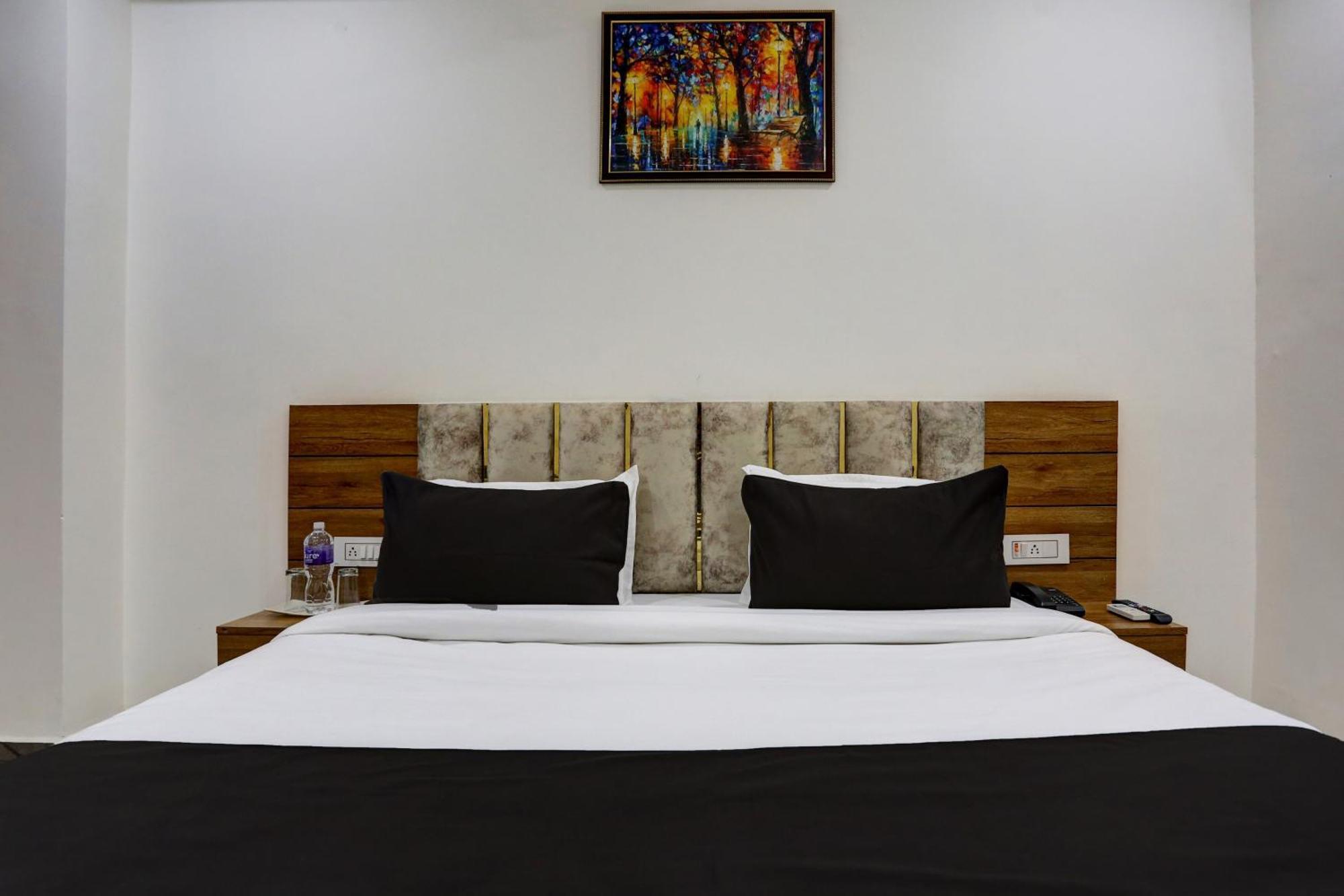 Collection O Jairaj Otel Alwar Dış mekan fotoğraf
